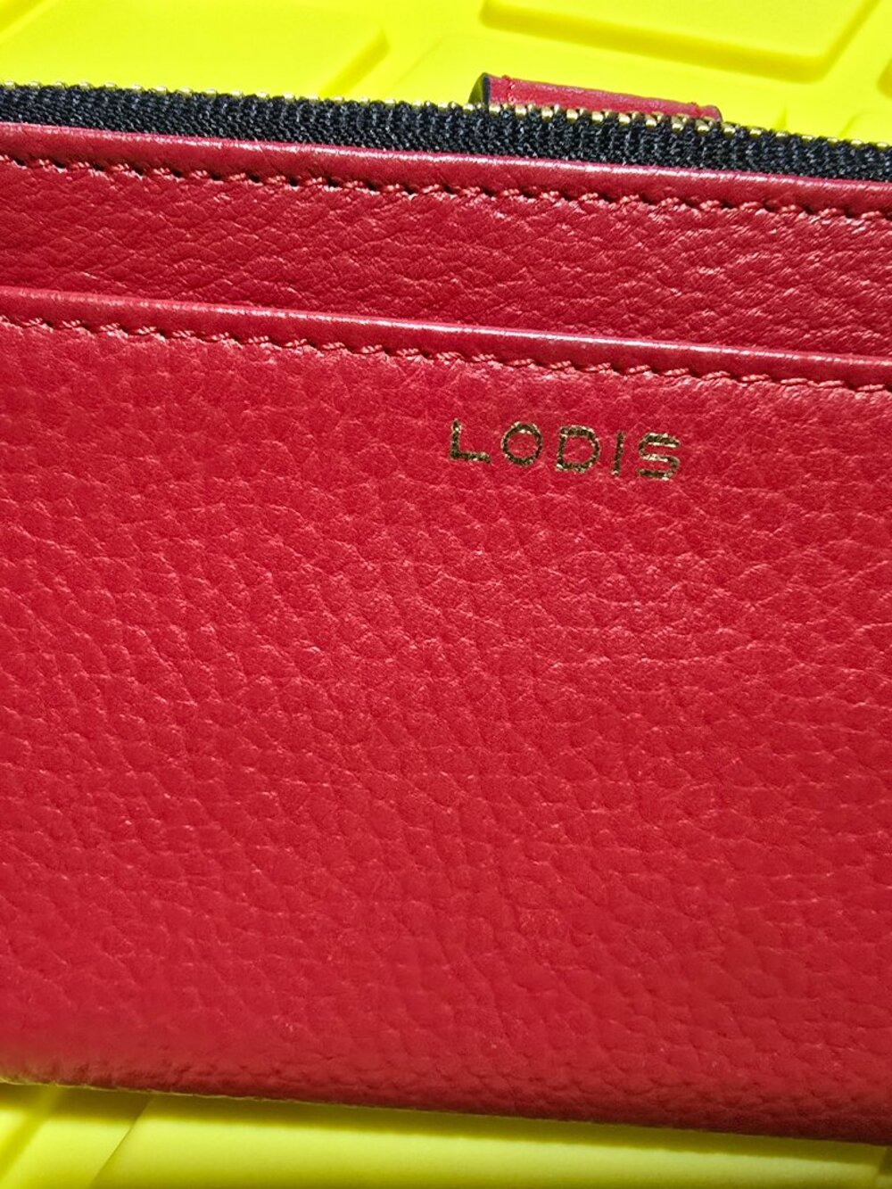 Lodis Kate N/S French Purse Red Leather RFID WalletLodis Kate N/Snap Closure EUC - Picture 10 of 15